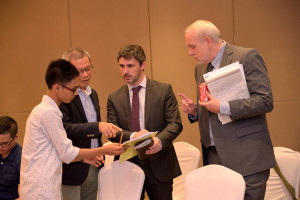 EU - Myanmar guests grabbed a chance to network